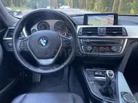 Usado BMW 318 Luxury Line 150 CV (110 kW) 2015 Gris / plata Berlina