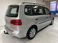 Usado VW Touran Edition 105 CV (77 kW) 2013 Gris / plata Monovolumen