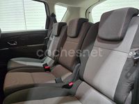 Usado Renault Scénic III Dynamique 110 CV (80 kW) 2013 Gris / plata Monovolumen