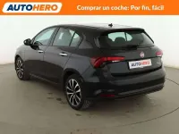 Usado Fiat Tipo Lounge 95 CV (69 kW) 2018 Negro Utilitario
