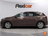 Usado Kia Ceed 140 CV (102 kW) 2020 Marrón Utilitario