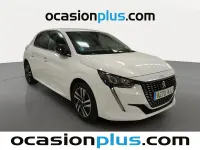 Usado Peugeot 208 Allure 100 CV (73 kW) 2023 Blanco Utilitario