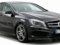 Usado Mercedes A180 AMG line 109 CV (80 kW) 2015 Negro Utilitario