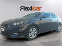 Usado Kia Ceed 136 CV (100 kW) 2023 Gris Utilitario