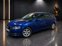 Usado Audi A3 Attraction 105 CV (77 kW) 2012 Azul Utilitario