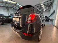 Usado Opel Mokka X Excellence 140 CV (102 kW) 2018 Negro SUV