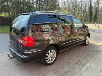 Usado VW Sharan Advance 140 CV (102 kW) 2007 Granate Monovolumen