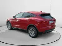 Usado Jaguar E-Pace 150 CV (110 kW) 2018 Rojo SUV