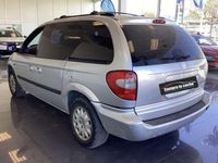 Usado Chrysler Voyager 143 CV (105 kW) 2004 Gris Monovolumen