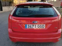 Usado Ford Focus Titanium 115 CV (84 kW) 2008 Rojo Berlina