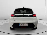 Usado Peugeot 208 Active 100 CV (73 kW) 2022 Blanco Utilitario