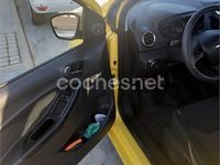 Usado Ford Ka Plus Ultimate 85 CV (62 kW) 2017 Amarillo Utilitario