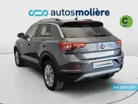 Usado VW T-Roc Life 150 CV (110 kW) 2022 Gris SUV