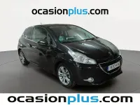 Usado Peugeot 208 Allure 120 CV (88 kW) 2014 Negro Utilitario