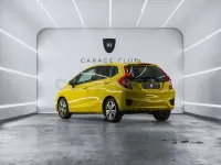 Usado Honda Jazz Elegance 102 CV (75 kW) 2016 Amarillo Utilitario