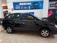 Usado Nissan Almera Tino Acenta 116 CV (85 kW) 2005 Negro Monovolumen