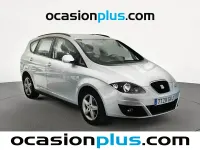 Usado Seat Altea Ecomotive 105 CV (77 kW) 2010 Gris Monovolumen