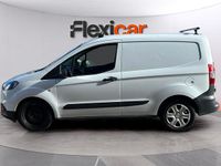 Usado Ford Tourneo Courier Trend 102 CV (75 kW) 2020 Blanco Monovolumen