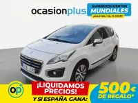 Usado Peugeot 3008 Style 120 CV (88 kW) 2015 Blanco Familiar
