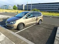 Usado VW Sharan Sportline 184 CV (135 kW) 2017 Marrón Monovolumen