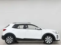 Usado Kia Stonic 100 CV (73 kW) 2025 Otro SUV
