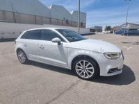 Begagnad Audi A3 Ambiente 150 HK (110 kW) 2019 Vit Sedan