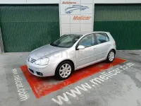 Usado VW Golf IV Sportline 140 CV (102 kW) 2005 Gris / plata Berlina