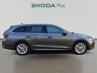 Usado Skoda Octavia 150 CV (110 kW) 2025 Gris Familiar