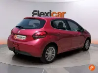Usado Peugeot 208 Allure 110 CV (80 kW) 2018 Burdeos Utilitario
