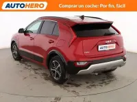 Usado Kia Niro 183 CV (134 kW) 2023 Rojo SUV