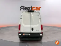 Usado Iveco Daily 156 CV (114 kW) 2023 Blanco Van
