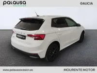 Usado Skoda Fabia Selection 80 CV (58 kW) 2025 Blanco Utilitario