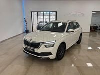 Usado Skoda Kamiq Ambition 110 CV (80 kW) 2021 Blanco SUV
