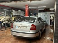 Usado Skoda Octavia 105 CV (77 kW) 2004 Gris / plata Berlina