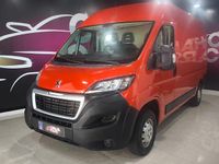 Usado Peugeot Boxer 130 CV (95 kW) 2018 Rojo Van