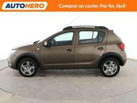 Usado Dacia Sandero Comfort 90 CV (66 kW) 2020 Gris Utilitario