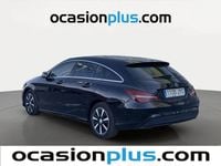 Usado Mercedes CLA180 Shooting Brake 122 CV (89 kW) 2016 Negro Familiar