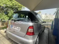 Usado Mercedes A170 Elegance 90 CV (66 kW) 1998 Gris / plata Utilitario