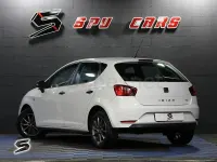 Usado Seat Ibiza Reference 90 CV (66 kW) 2015 Blanco Berlina