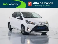 Käytetty Toyota Yaris Active 69 HP (50 kW) 2019 Valkoinen Sedan