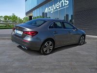Usado Mercedes A180 116 CV (85 kW) 2021 Gris Berlina