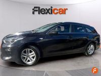 Usado Kia Ceed 136 CV (100 kW) 2020 Negro Utilitario