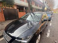 Usado Seat Leon Style 140 CV (102 kW) 2015 Negro Berlina