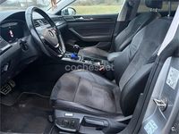 Usado VW Arteon Elegance 150 CV (110 kW) 2018 Gris / plata Berlina