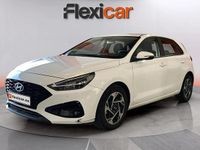 Usado Hyundai i30 120 CV (88 kW) 2024 Blanco Berlina