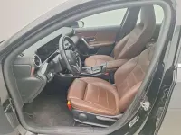 Usado Mercedes A180 136 CV (100 kW) 2022 Negro Utilitario