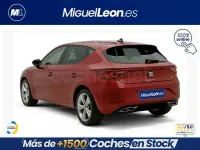 Usado Seat Leon FR 116 CV (85 kW) 2025 Rojo Familiar