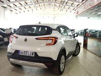 Usado Renault Captur Intens 101 HP (74 kW) 2022 Branco SUV