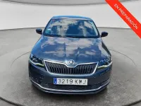 Usado Skoda Rapid Style 116 CV (85 kW) 2019 Gris / plata Utilitario