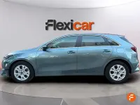Usado Kia Ceed 120 CV (88 kW) 2022 Verde Utilitario